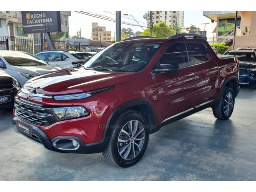 FIAT - TORO - 2021/2021 - Vermelha - R$ 135.000,00