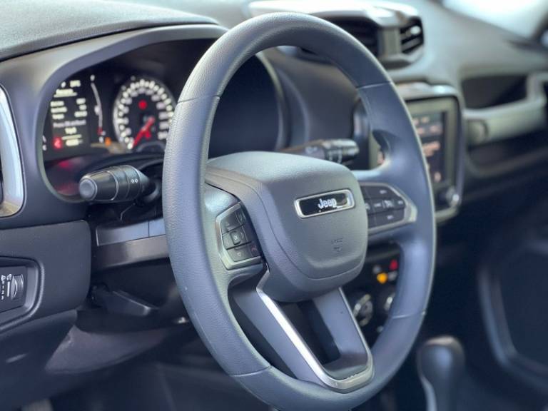 JEEP - RENEGADE - 2025/2026 - Cinza - R$ 115.900,00
