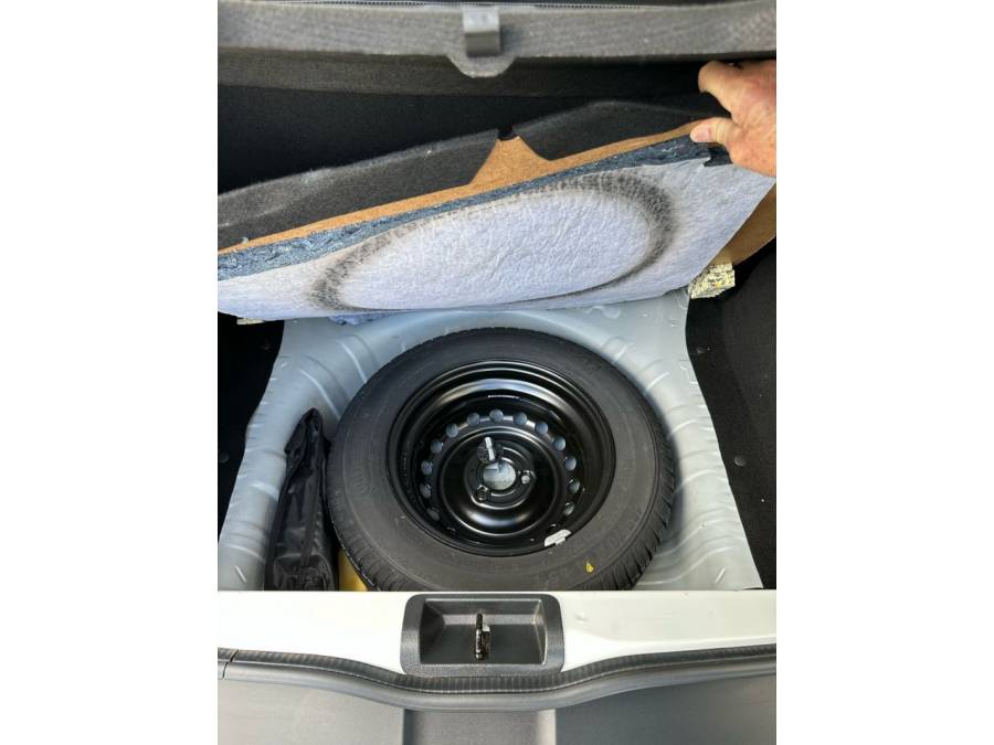 RENAULT - KWID - 2019/2020 - Branca - R$ 52.900,00