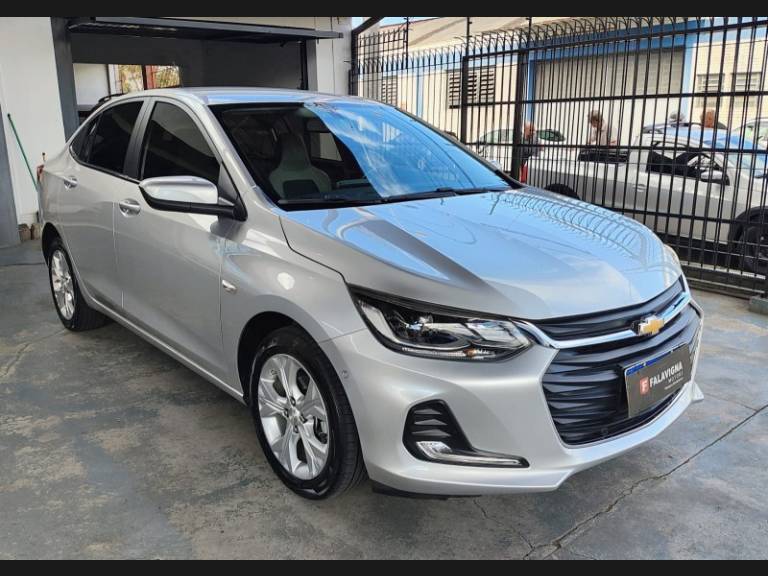 CHEVROLET - ONIX - 2020/2020 - Prata - R$ 78.500,00