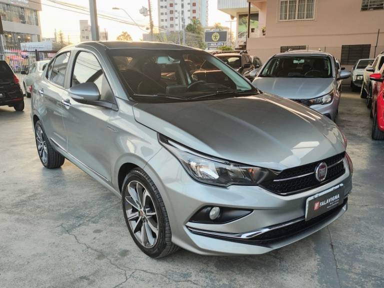 FIAT - CRONOS - 2018/2019 - Cinza - R$ 66.800,00