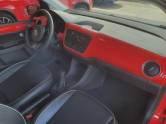 VOLKSWAGEN - UP - 2015/2016 - Vermelha - R$ 47.900,00