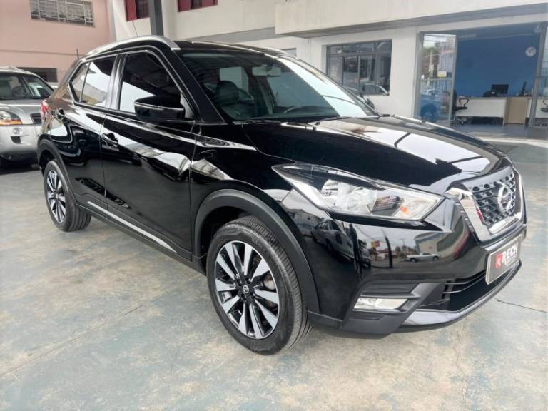 NISSAN - KICKS - 2019/2020 - Preta - R$ 87.900,00