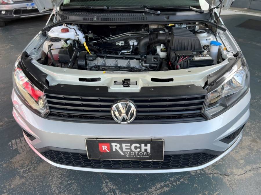VOLKSWAGEN - SAVEIRO - 2021/2022 - Prata - R$ 73.000,00