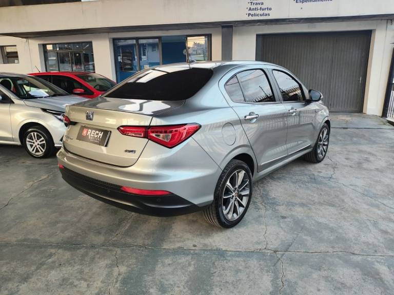 FIAT - CRONOS - 2018/2019 - Cinza - R$ 66.800,00