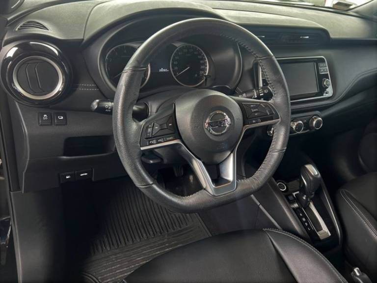 NISSAN - KICKS - 2019/2020 - Preta - R$ 87.900,00