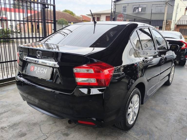 HONDA - CITY - 2012/2013 - Preta - R$ 55.800,00