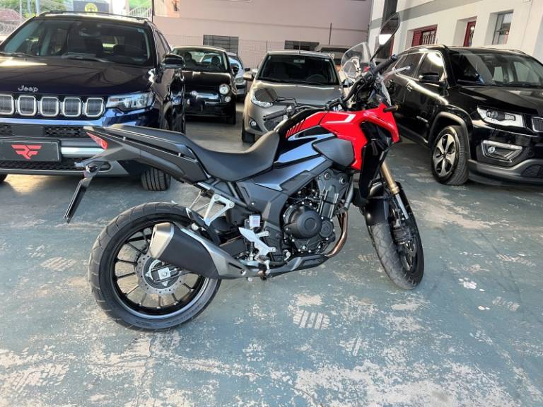 HONDA - CB 500 - 2024/2024 - Vermelha - R$ 44.900,00