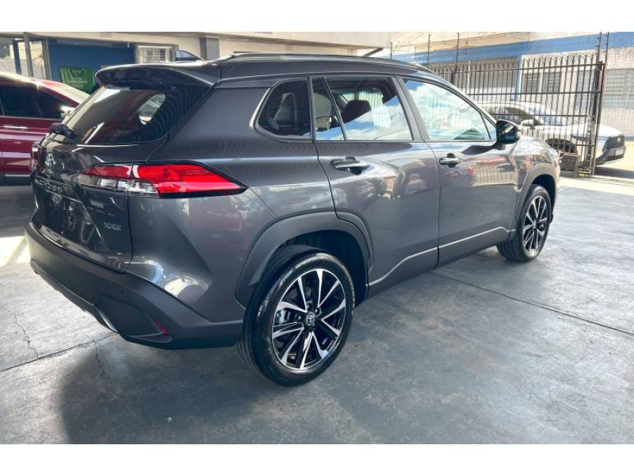 TOYOTA - COROLLA - 2025/2026 - Cinza - R$ 182.900,00