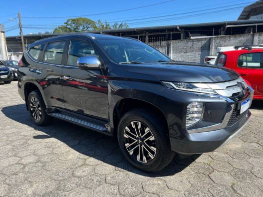 MITSUBISHI - PAJERO SPORT - 2022/2023 - Cinza - R$ 285.000,00