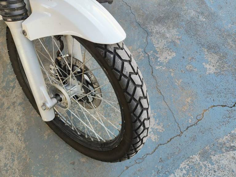 YAMAHA - XTZ 250 - 2013/2013 - Branca - R$ 18.990,00