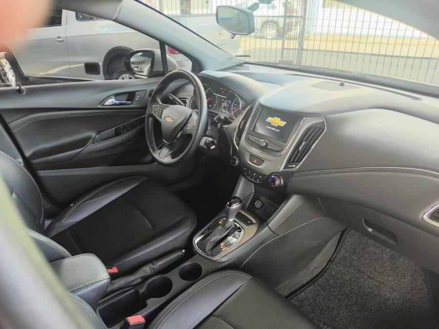 CHEVROLET - CRUZE - 2019/2020 - Prata - R$ 91.800,00