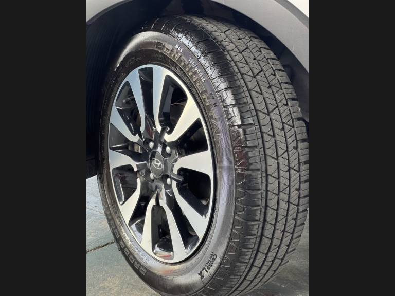 HYUNDAI - HB20X - 2018/2019 - Branca - R$ 79.990,00