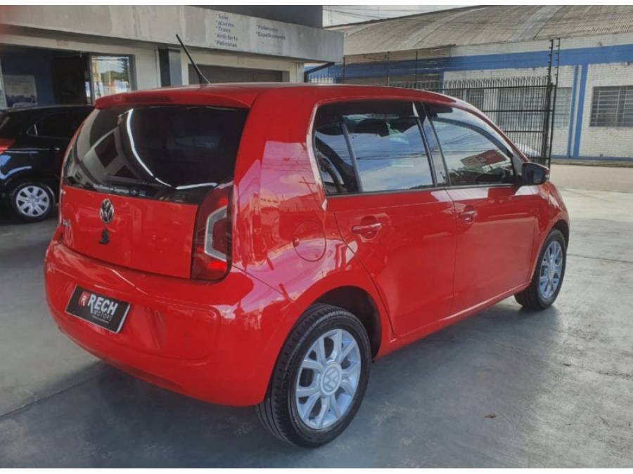 VOLKSWAGEN - UP - 2015/2016 - Vermelha - R$ 47.900,00