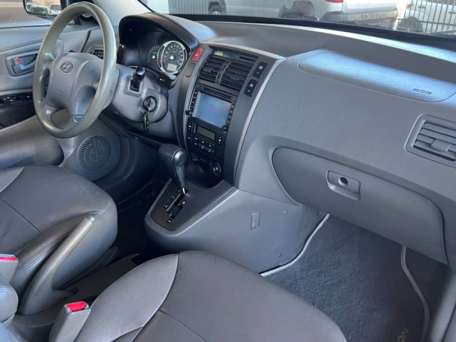 HYUNDAI - TUCSON - 2013/2014 - Prata - R$ 52.900,00