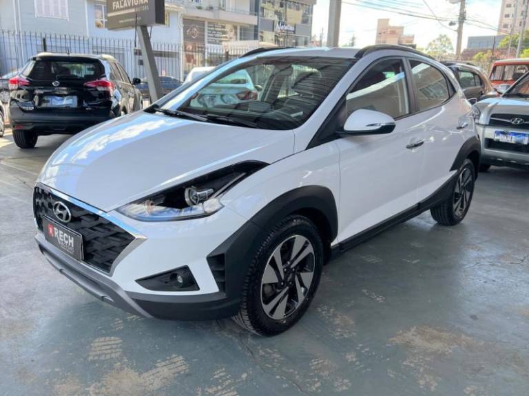 HYUNDAI - HB20X - 2020/2020 - Branca - R$ 83.900,00