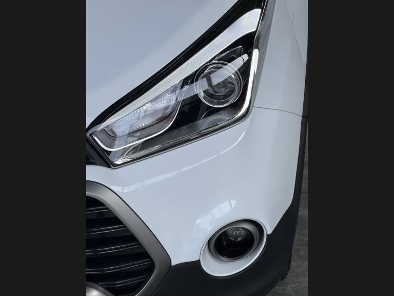 HYUNDAI - HB20X - 2018/2019 - Branca - R$ 79.990,00