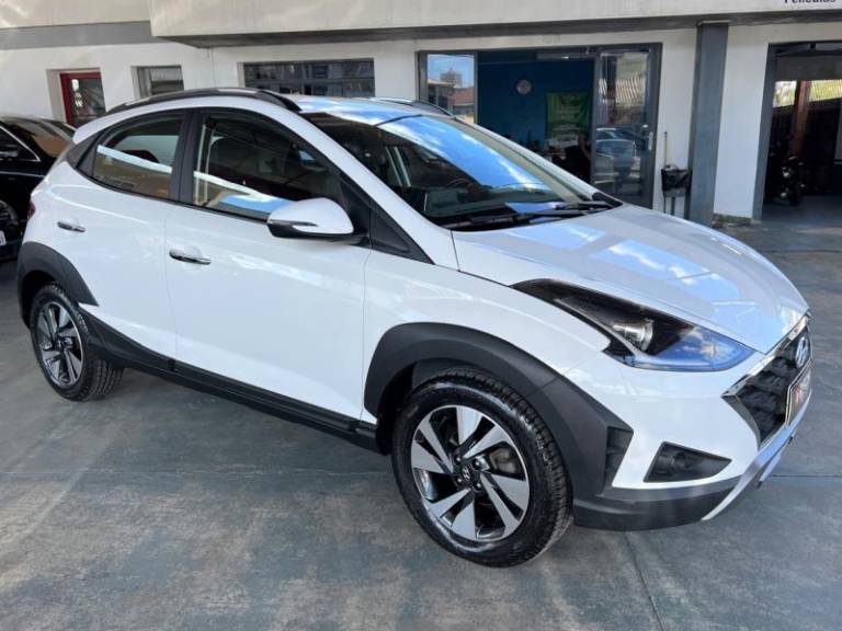 HYUNDAI - HB20X - 2020/2020 - Branca - R$ 83.900,00