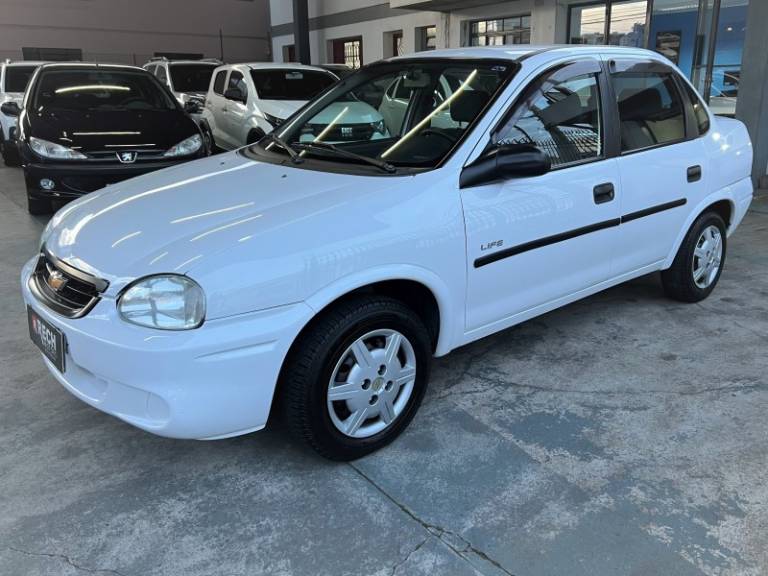 CHEVROLET - CLASSIC - 2009/2009 - Branca - R$ 26.900,00