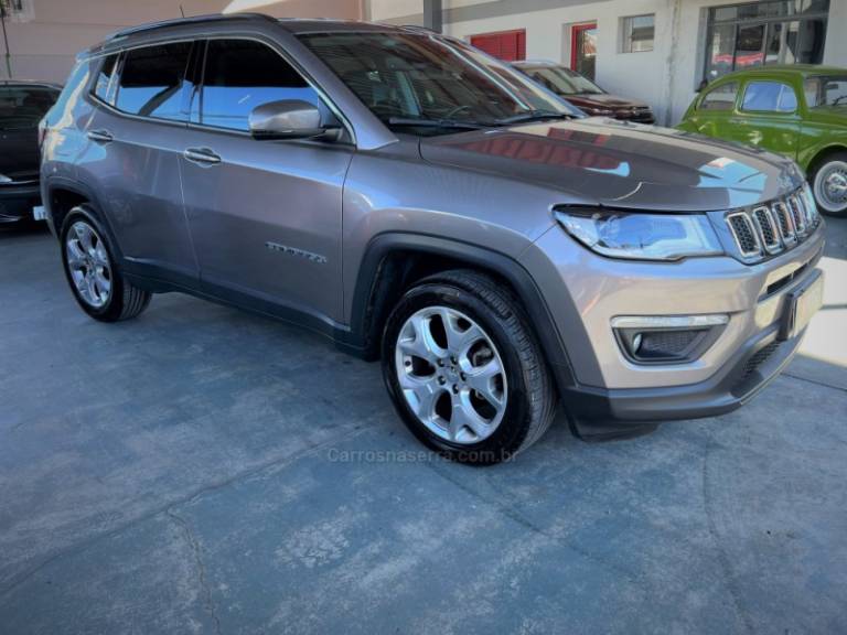 JEEP - COMPASS - 2020/2021 - Cinza - R$ 99.999,00