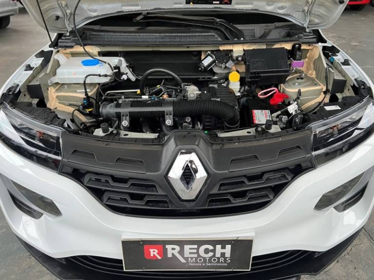 RENAULT - KWID - 2023/2023 - Branca - R$ 54.900,00