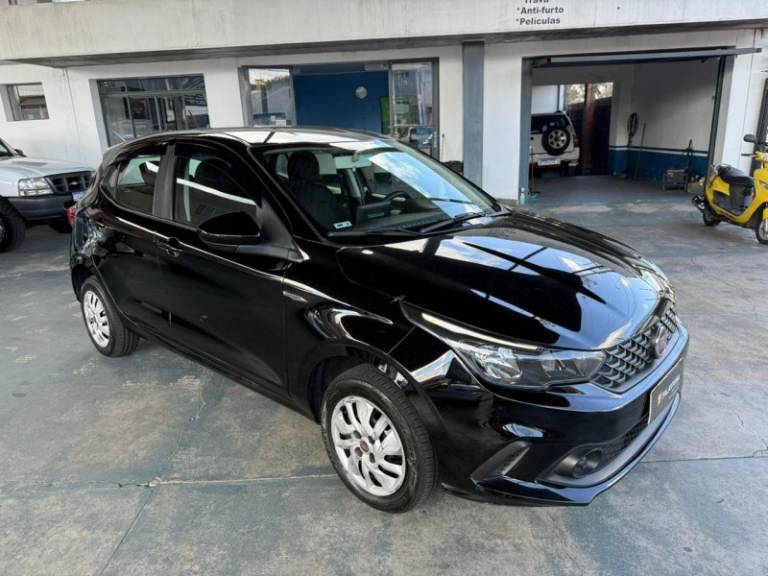 FIAT - ARGO - 2019/2020 - Preta - R$ 61.500,00