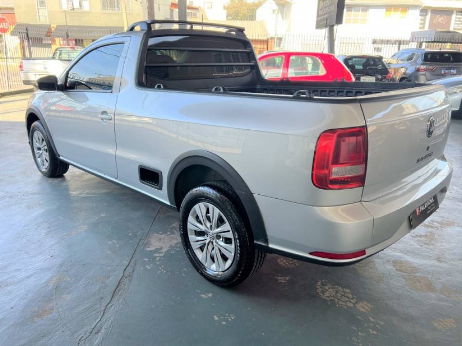 VOLKSWAGEN - SAVEIRO - 2021/2022 - Prata - R$ 73.000,00