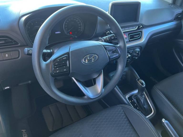 HYUNDAI - HB20 - 2020/2021 - Prata - R$ 74.990,00