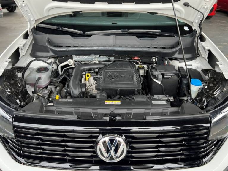 VOLKSWAGEN - T-CROSS - 2021/2021 - Branca - R$ 99.800,00